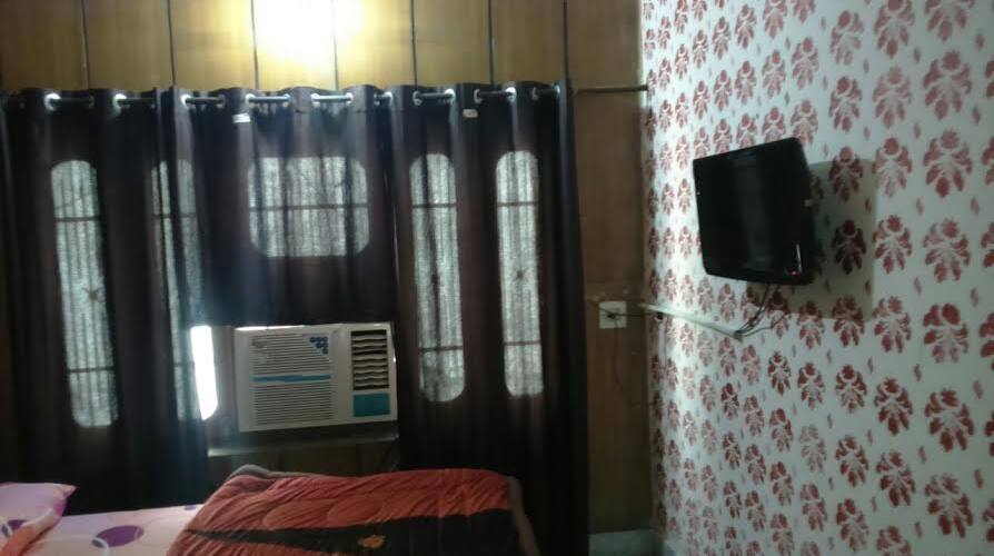Hotel Pankaj & Restaurant, Jwalamukhi 4